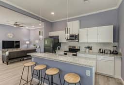 3 mins from Magnolia, Baylor, and Downtown Waco